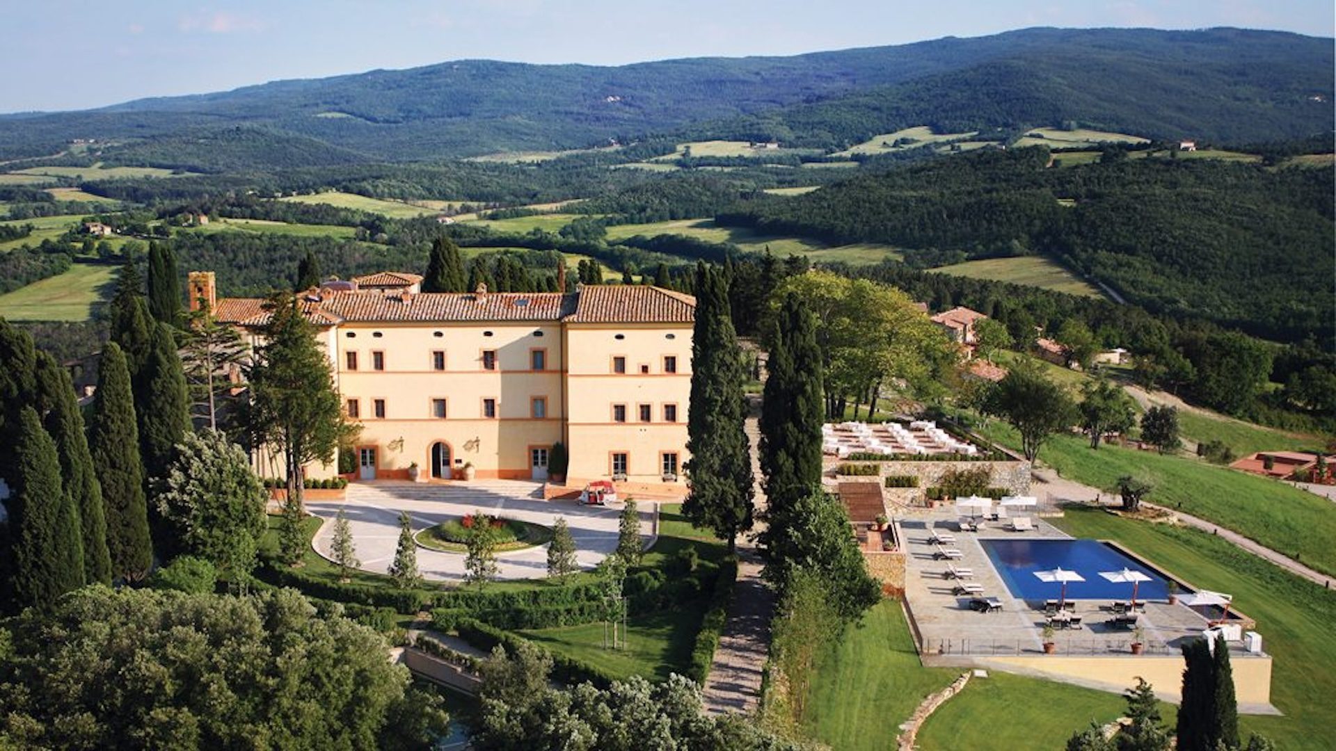 Castello di Casole location per matrimoni in Toscana